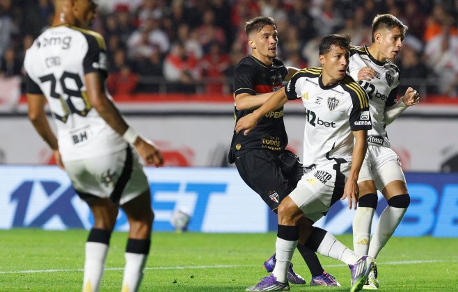São Paulo vence e quebra tabu contra Atlético Mineiro